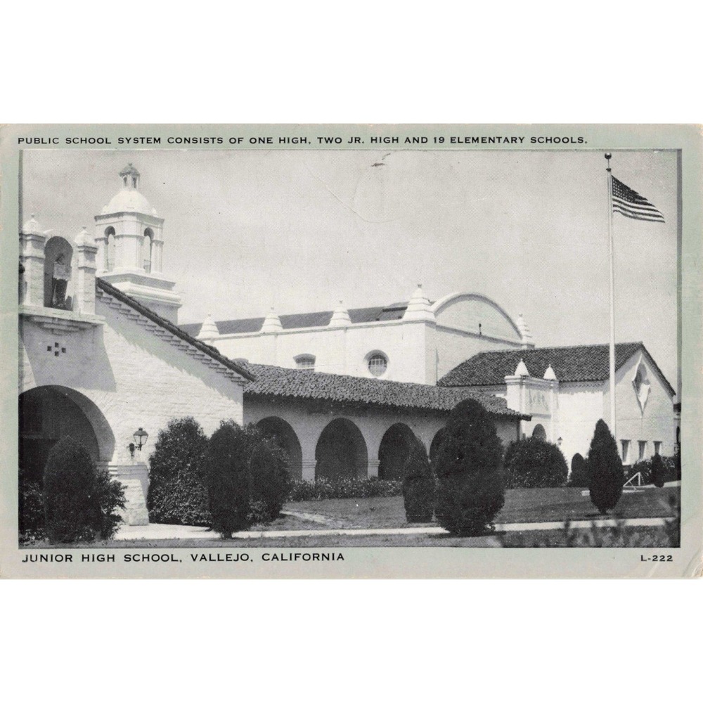 Vintage 1945 Vallejo California Junior High School Postcard Clear View L-222